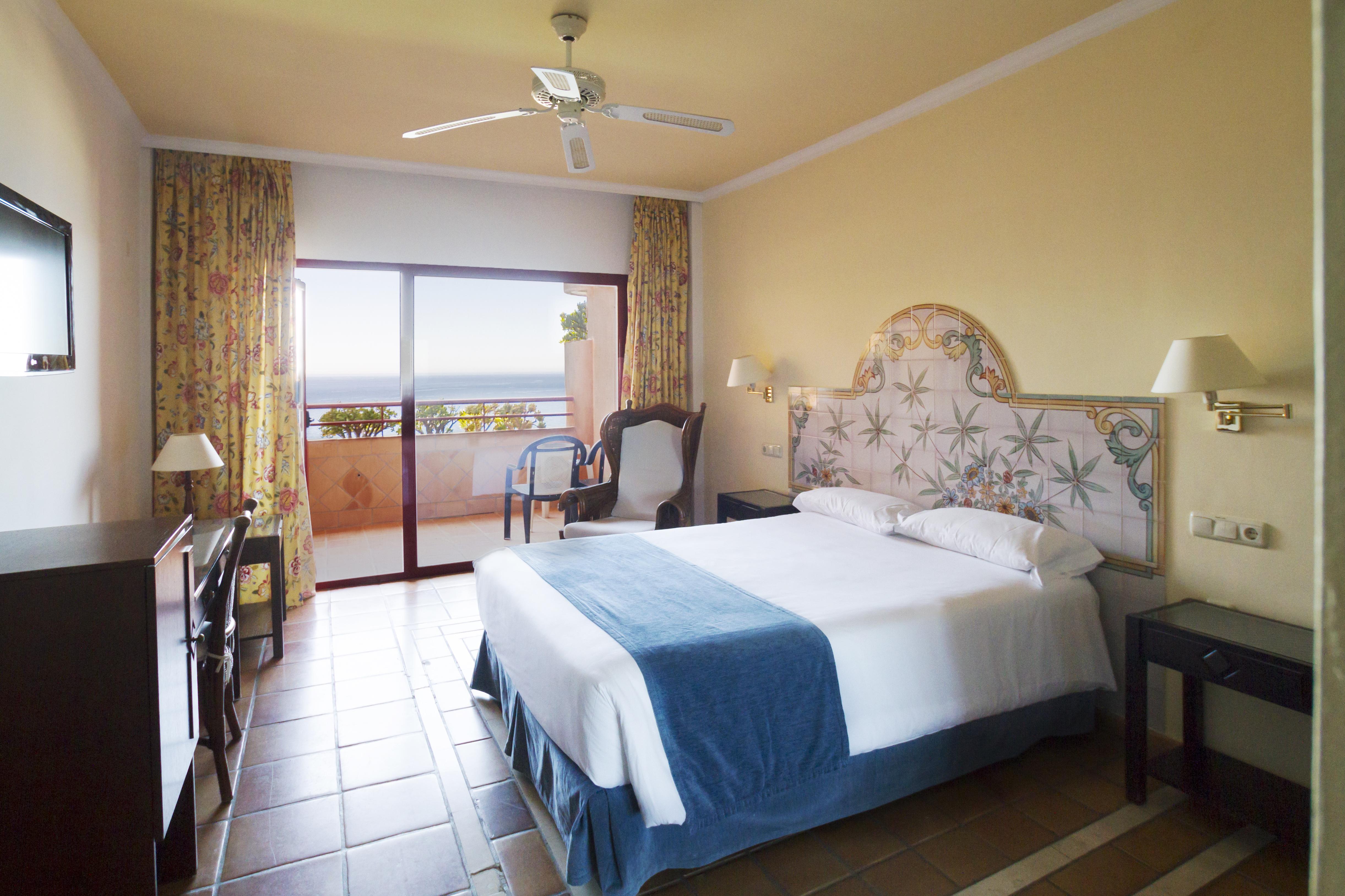 Standard, Double Bed, Sea Front