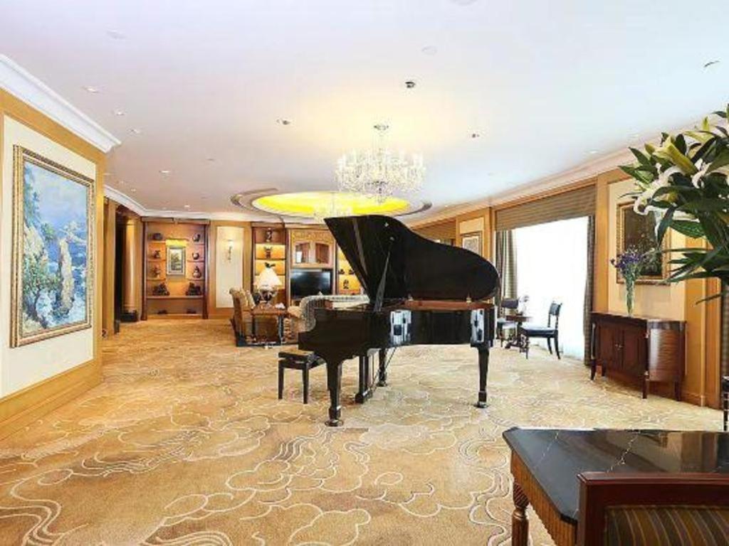 Regency Hotel Shantou 14/54