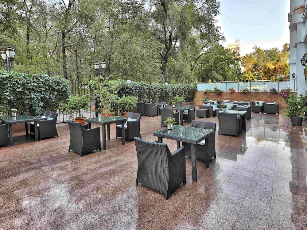 Rixos Almaty Hotel 72/74