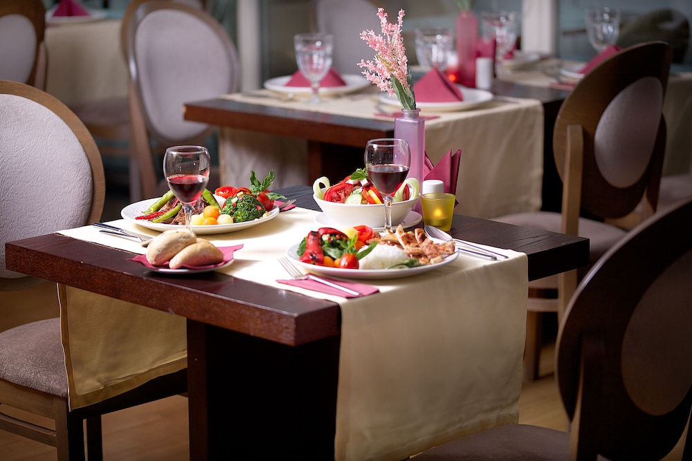 Boutique Princess Hotel 77/87