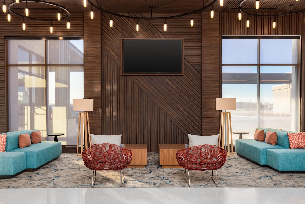 Hilton Garden Inn Hutchinson 33/47