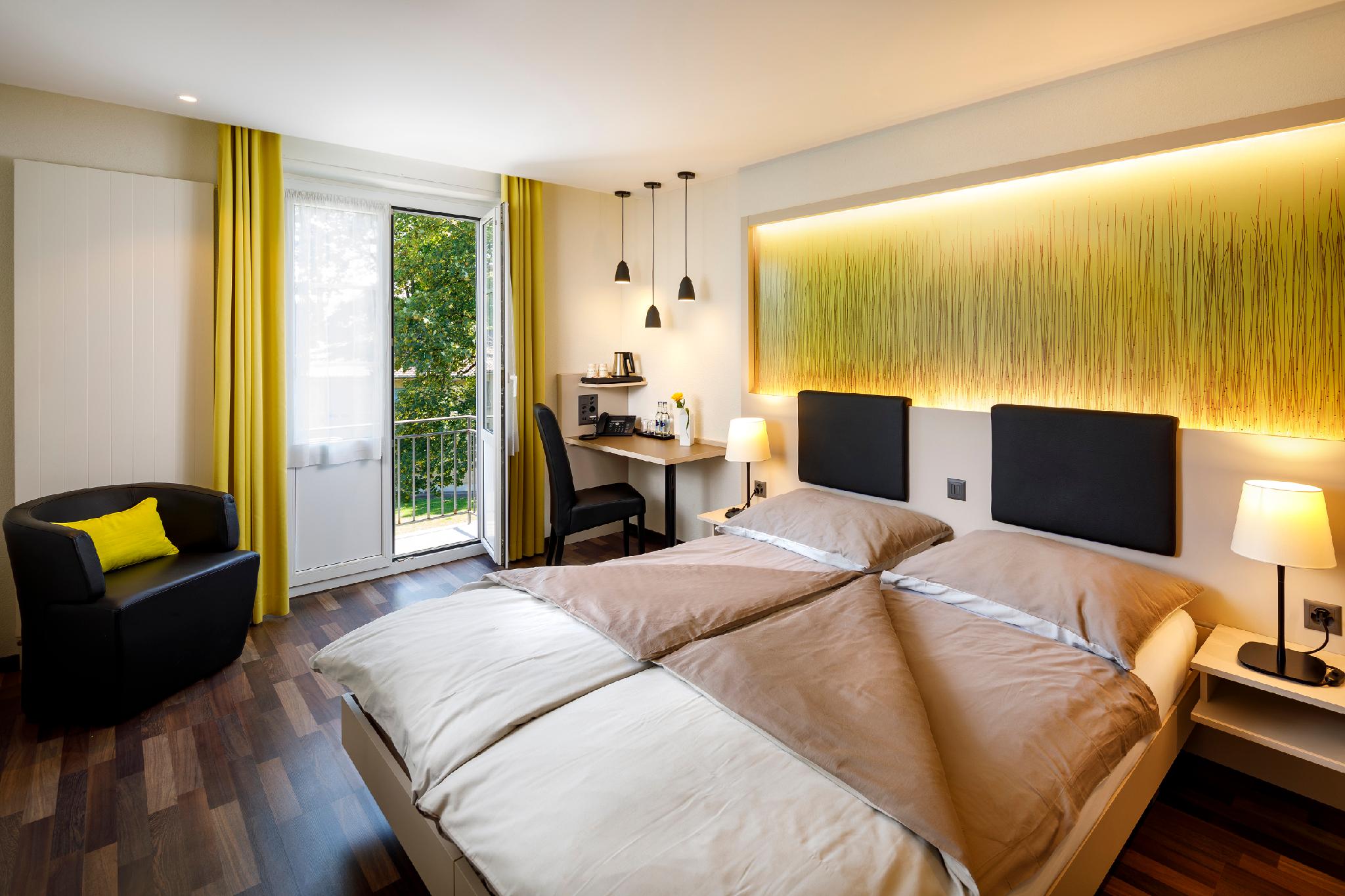ECONOMY, DOUBLE BED