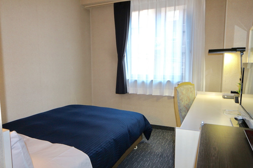 Hotel Livemax BUDGET Chofu Ekimae 15/33