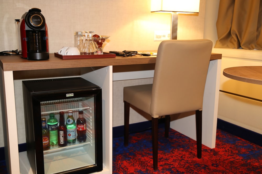 My Home Hotel 57/65