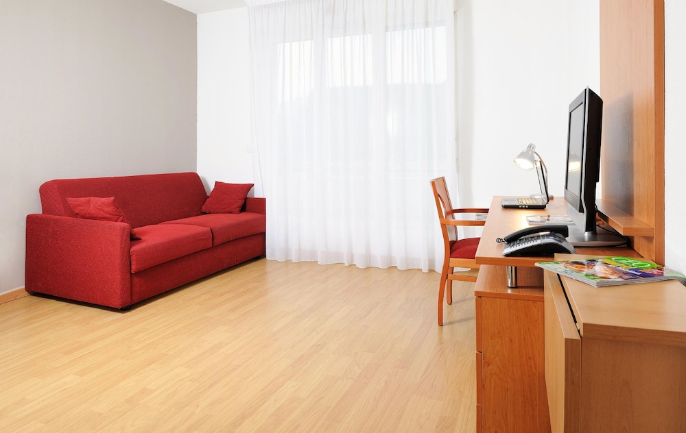 Sejours Affaires Paris Nanterre 25/39