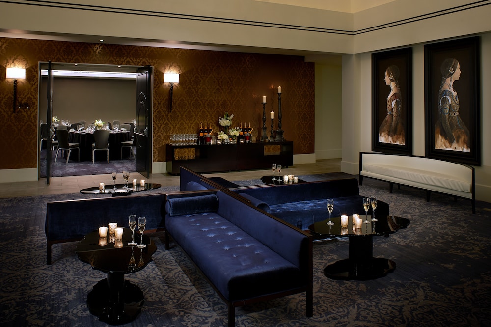 The Fontaine 23/53
