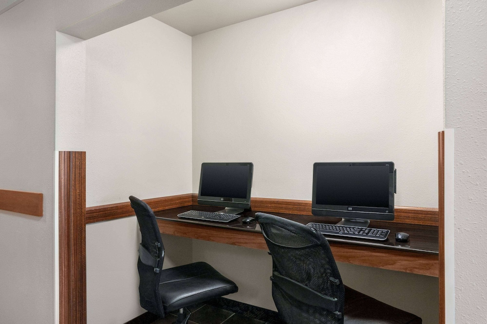 Travelodge By Wyndham Mcalester 21/31