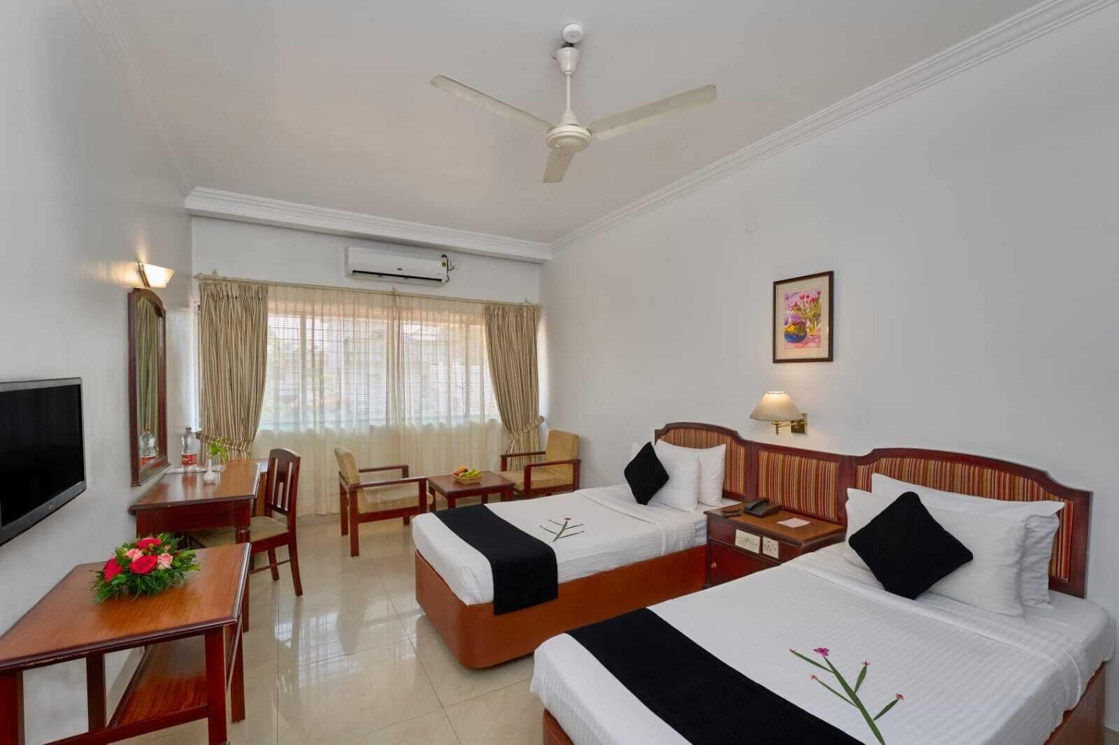 DELUXE, SINGLE, DOUBLE BED