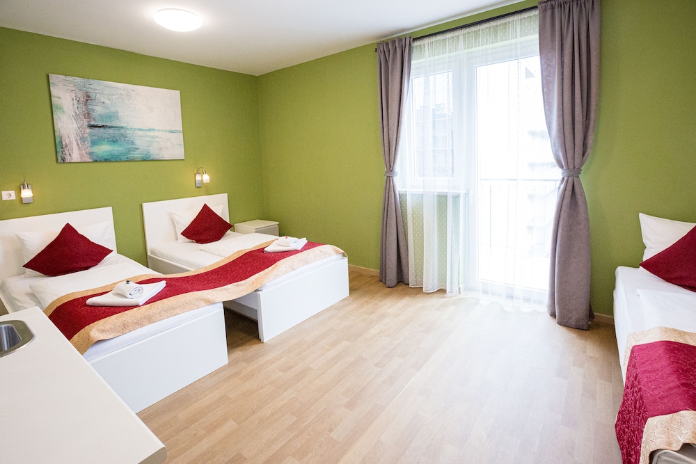 Di Verdi Imperial Hotel 25/58