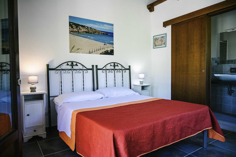 Agriturismo Alle Riserve Cavagrande 15/50