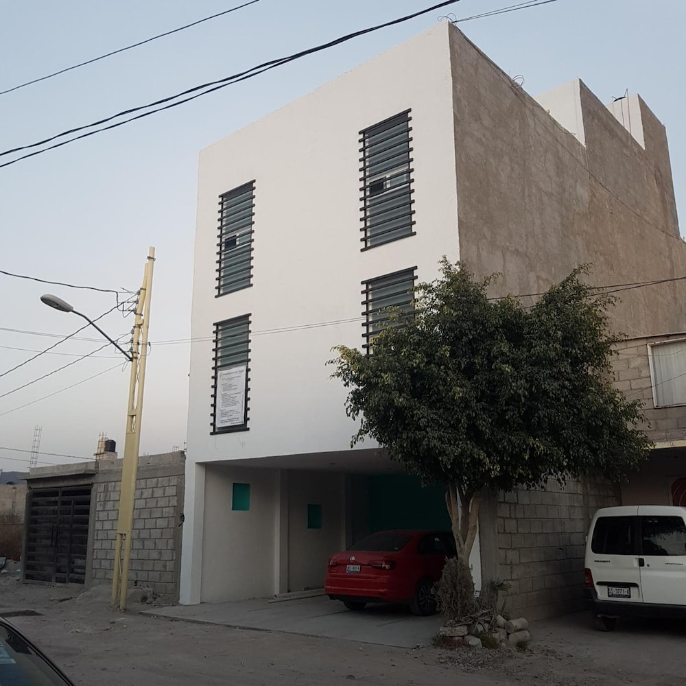 La Siesta Del Patron 17/24