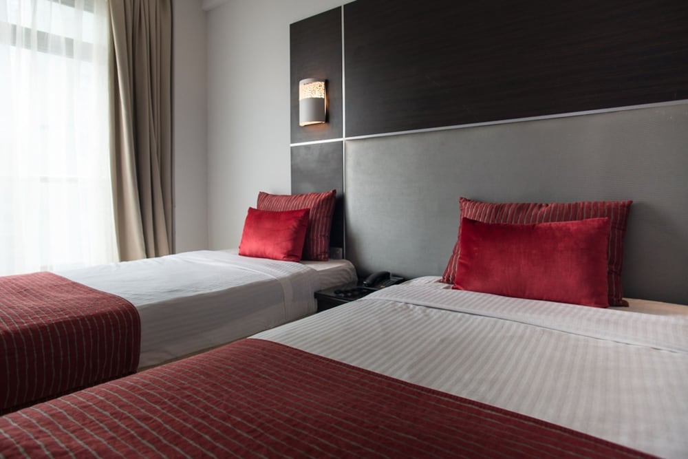 Cloud Hotel & Suites 19/37