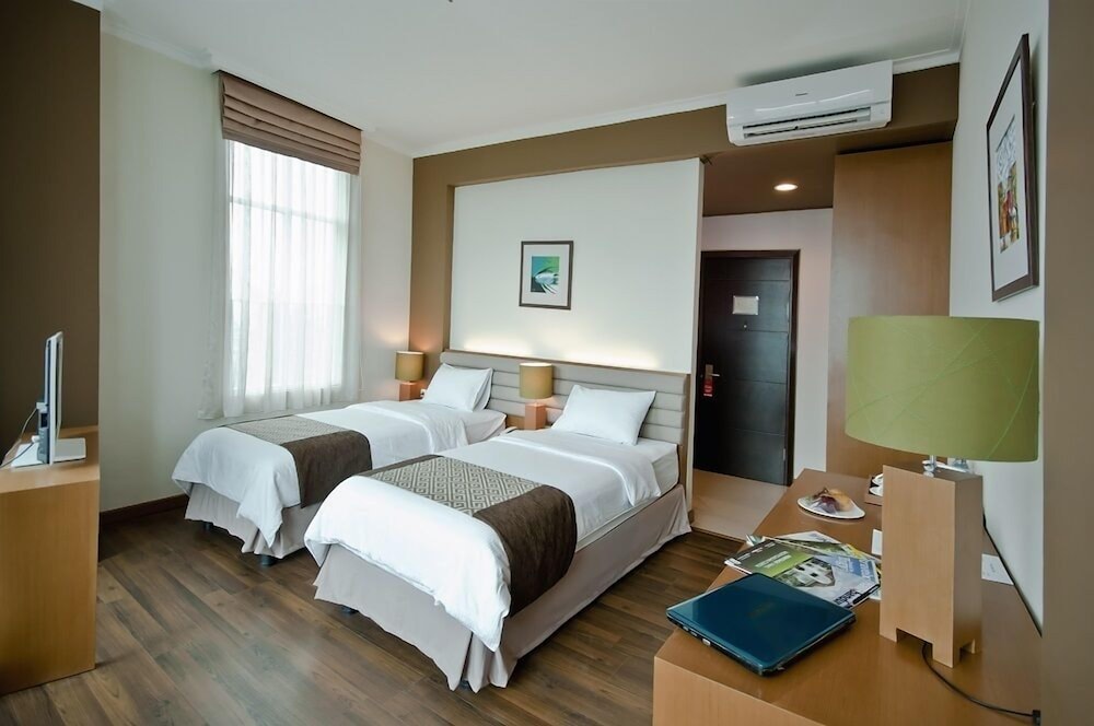 Point C Hotel Bandung 25/50