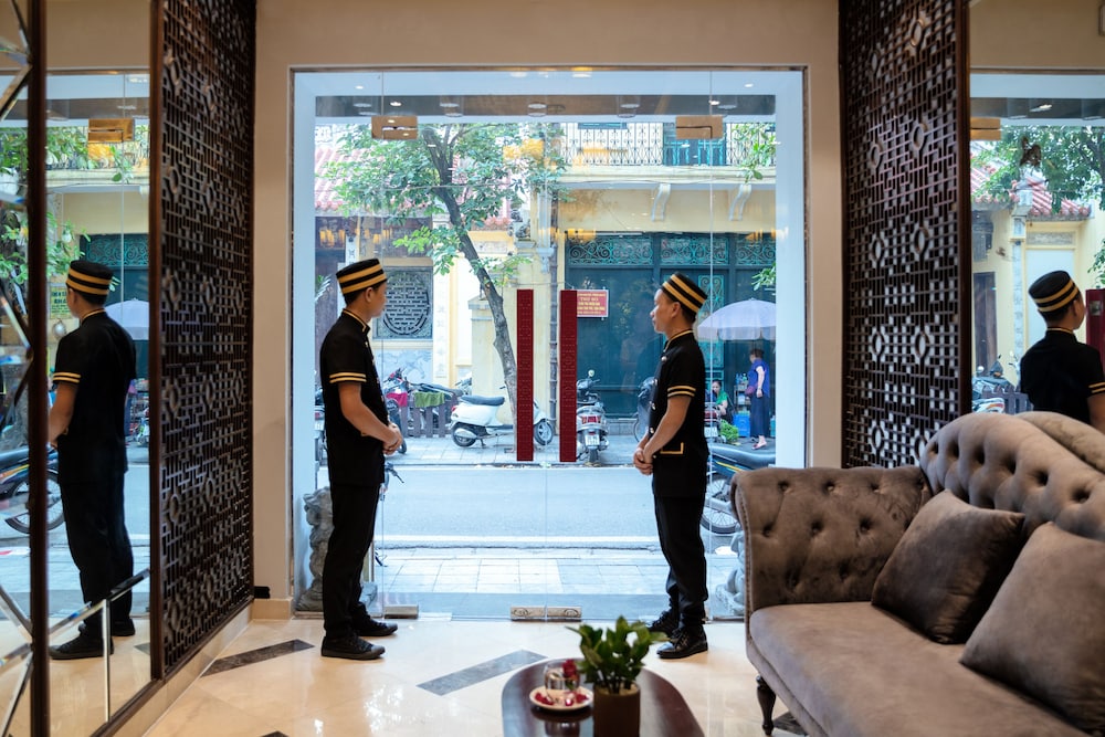 lobby