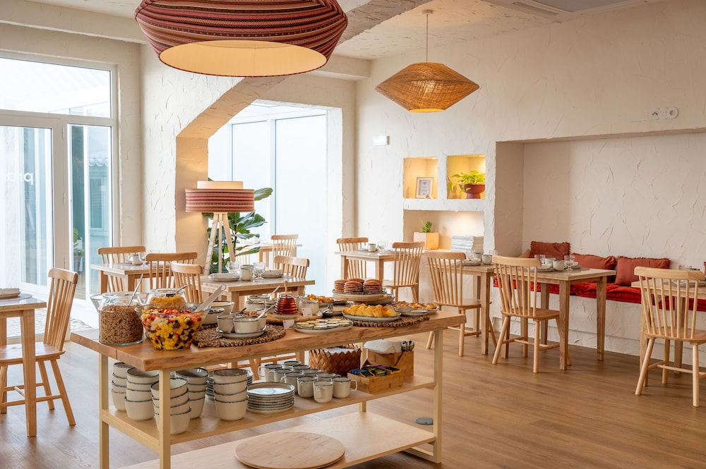 Praia FLH Hotels Ericeira 35/45