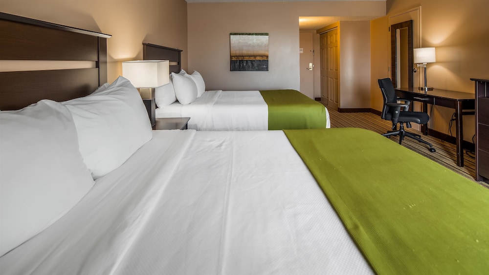Best Western Plus Mont-Laurier 21/46