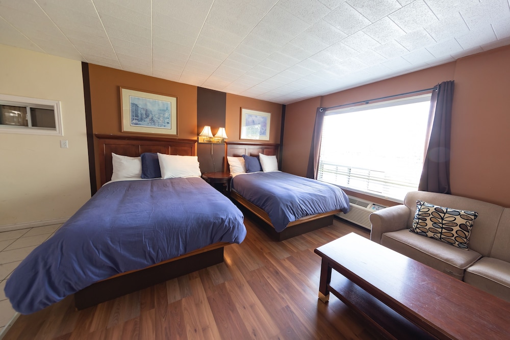 Villager Lodge 10/57