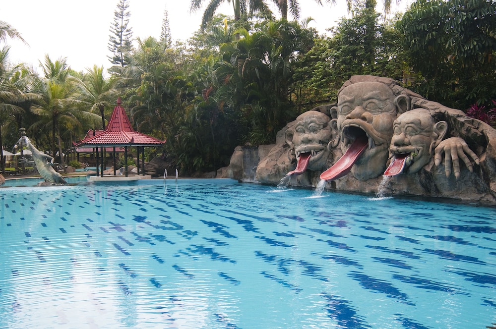 Hotel Puri Asri 66/67
