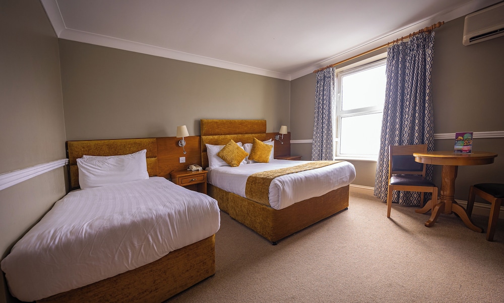 Benners Hotel 9/56