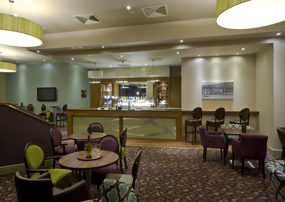 Glenburn Hotel 32/42