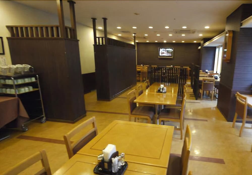 Hotel Route Inn Osaka Honmachi 48/56