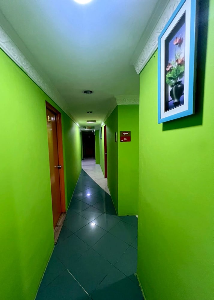AMPANG POINT STAR HOTEL 45/53