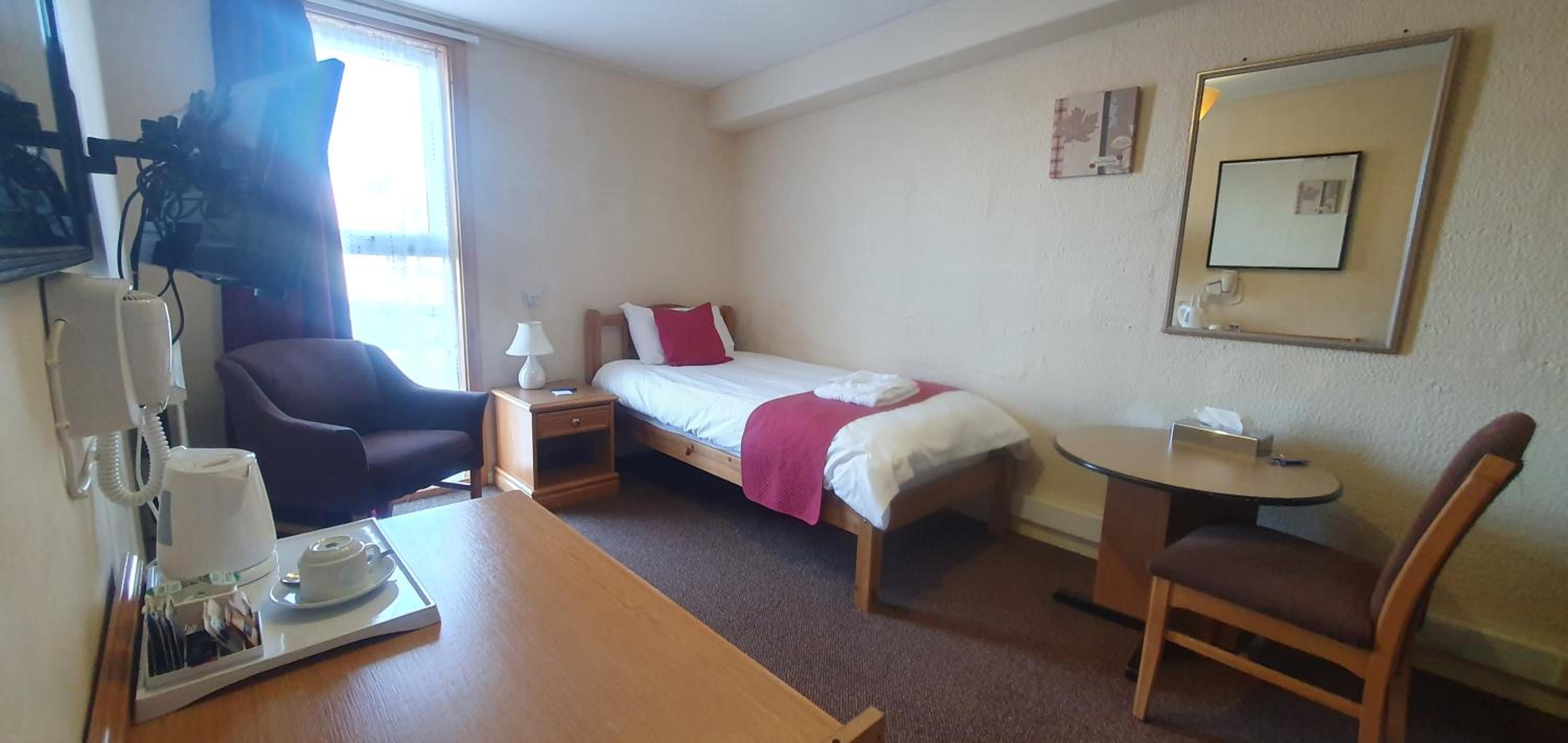 غرفة مفردة، Brae Hotel 7/19