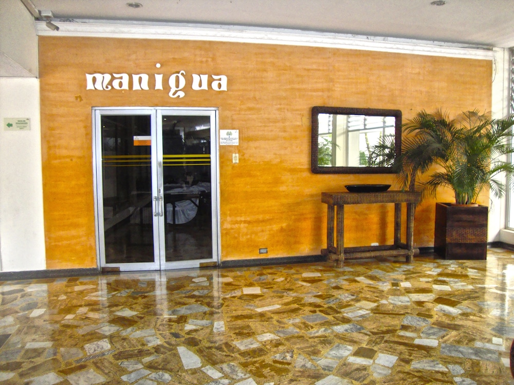 Hotel Del Llano 9/64