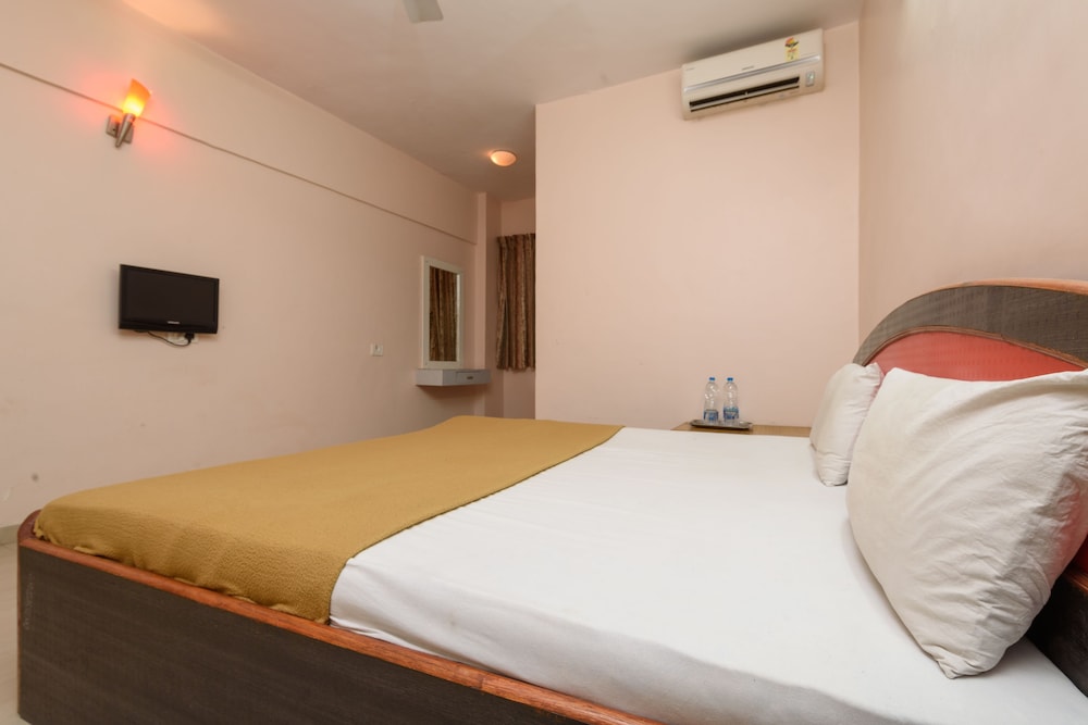 Hotel Sai Shraddha 9/26