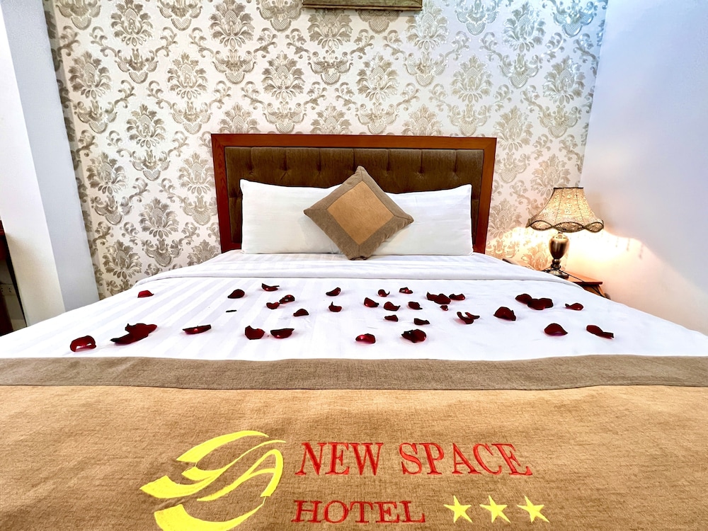 New Space Hotel 5/43