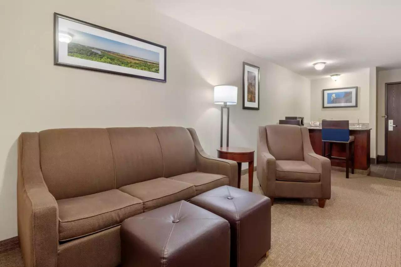 Superior, Suite, King Bed