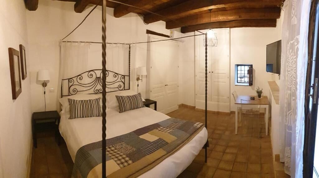 ROOM, DOUBLE BED, GROUND FLOOR