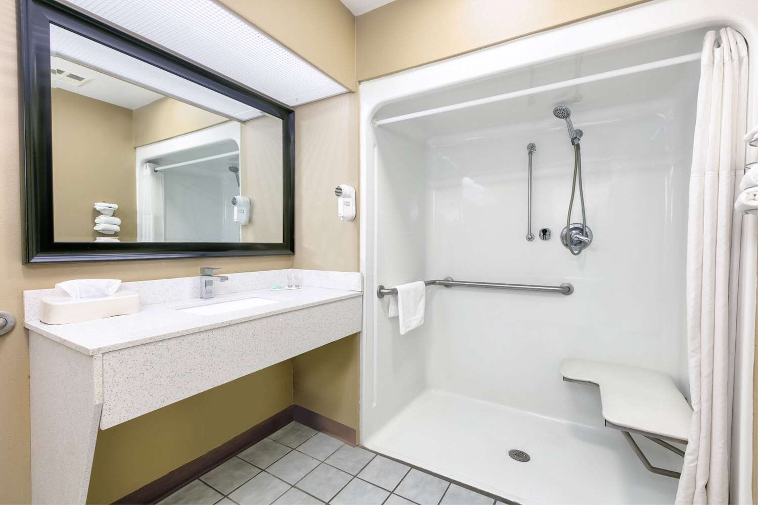 Baymont By Wyndham Prattville/Montgomery 43/47