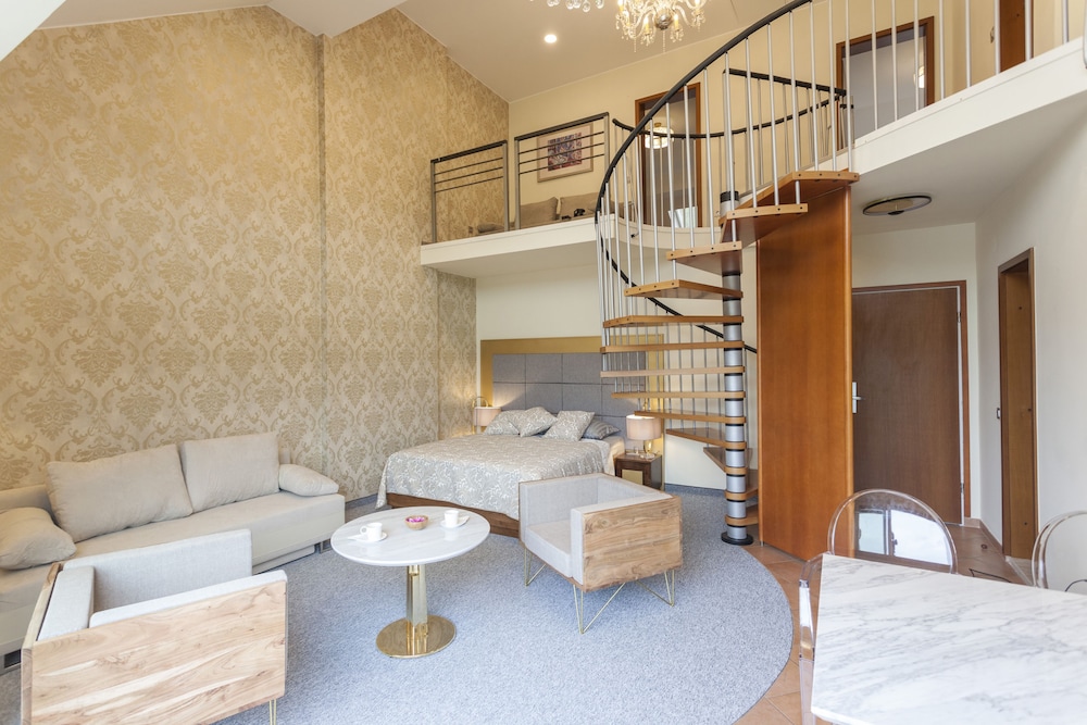 Aparthotel Rosa 25/29
