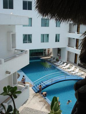 Best Western Plus Luna Del Mar 47/48