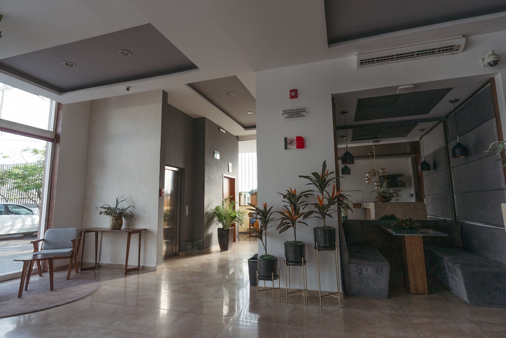 Eco Express Hotel Poliforum 26/32