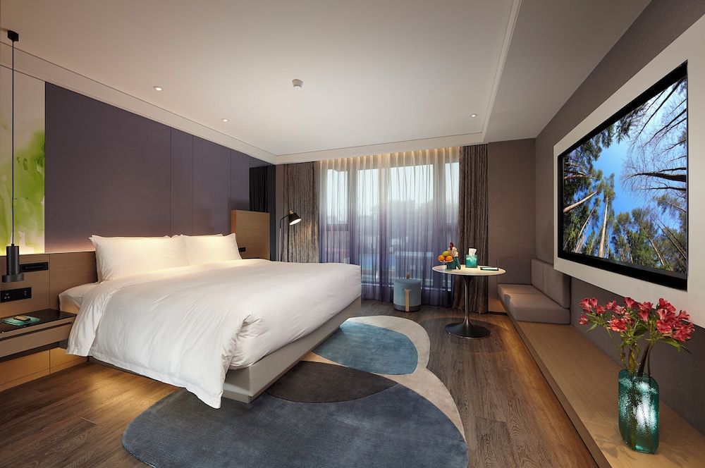 Novotel Yangzhou Slender West Lake 23/60