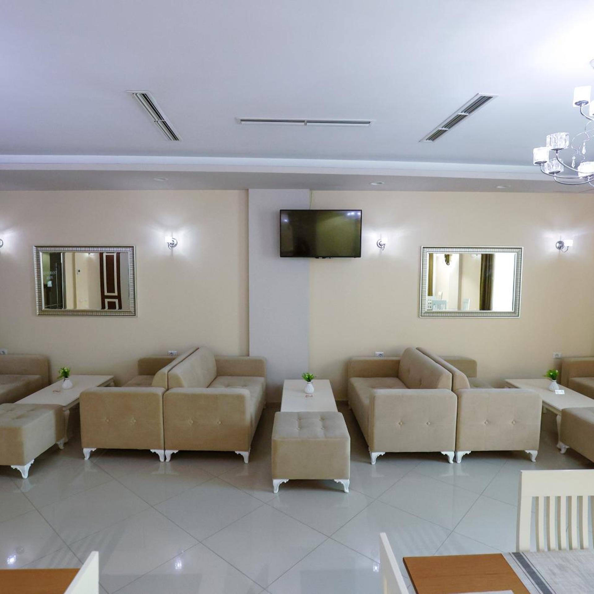 Christi's Hotel Borova 44/60