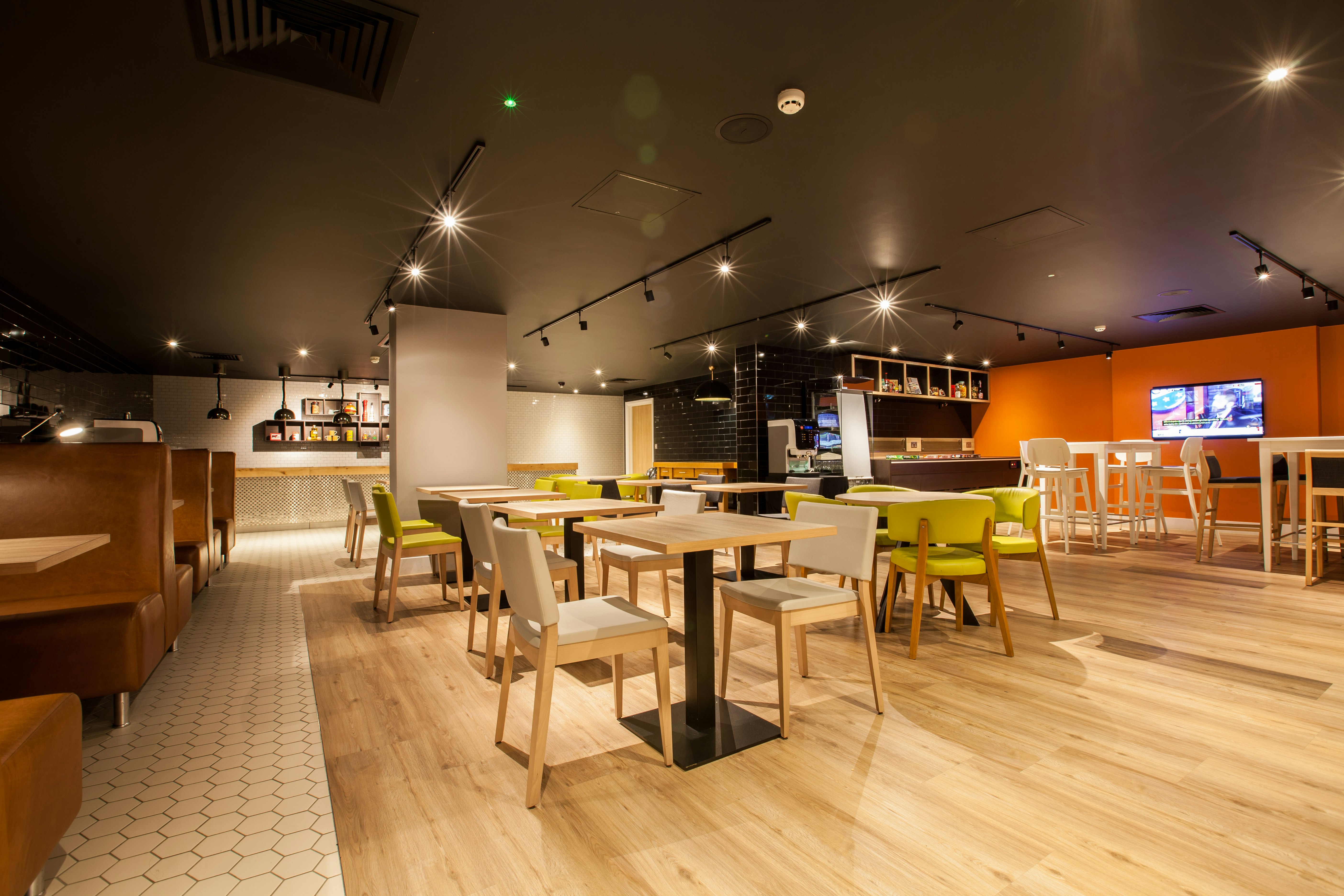 Holiday Inn City Birmingham 56/66