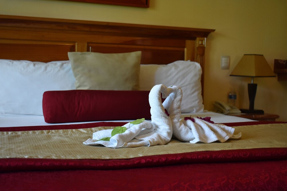 Cancun International Suites Ex Mallorca Hotel And Suites 26/35