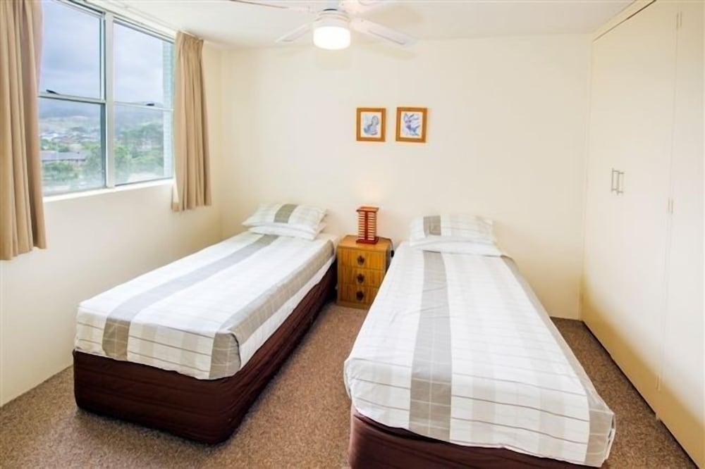 Tradewinds Apartments 15/50