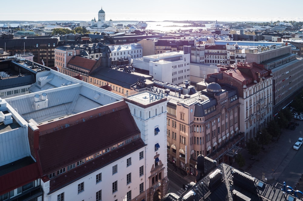 Radisson Blu Plaza Helsinki in HELSINKI