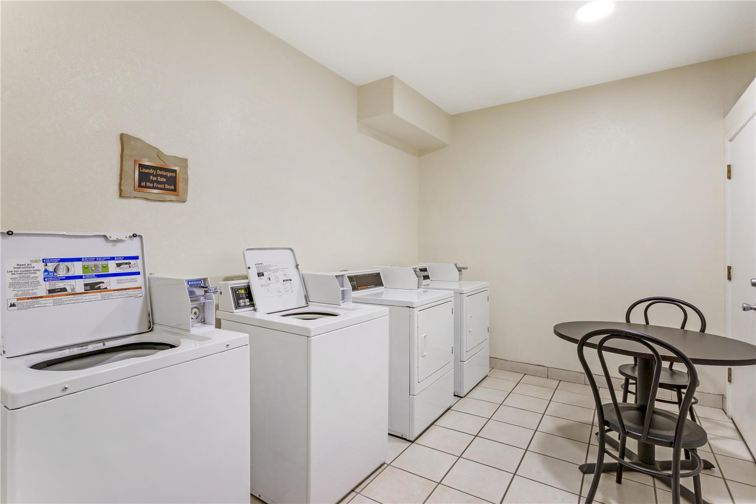 Best Western Gold Canyon Inn & Suites 8/12
