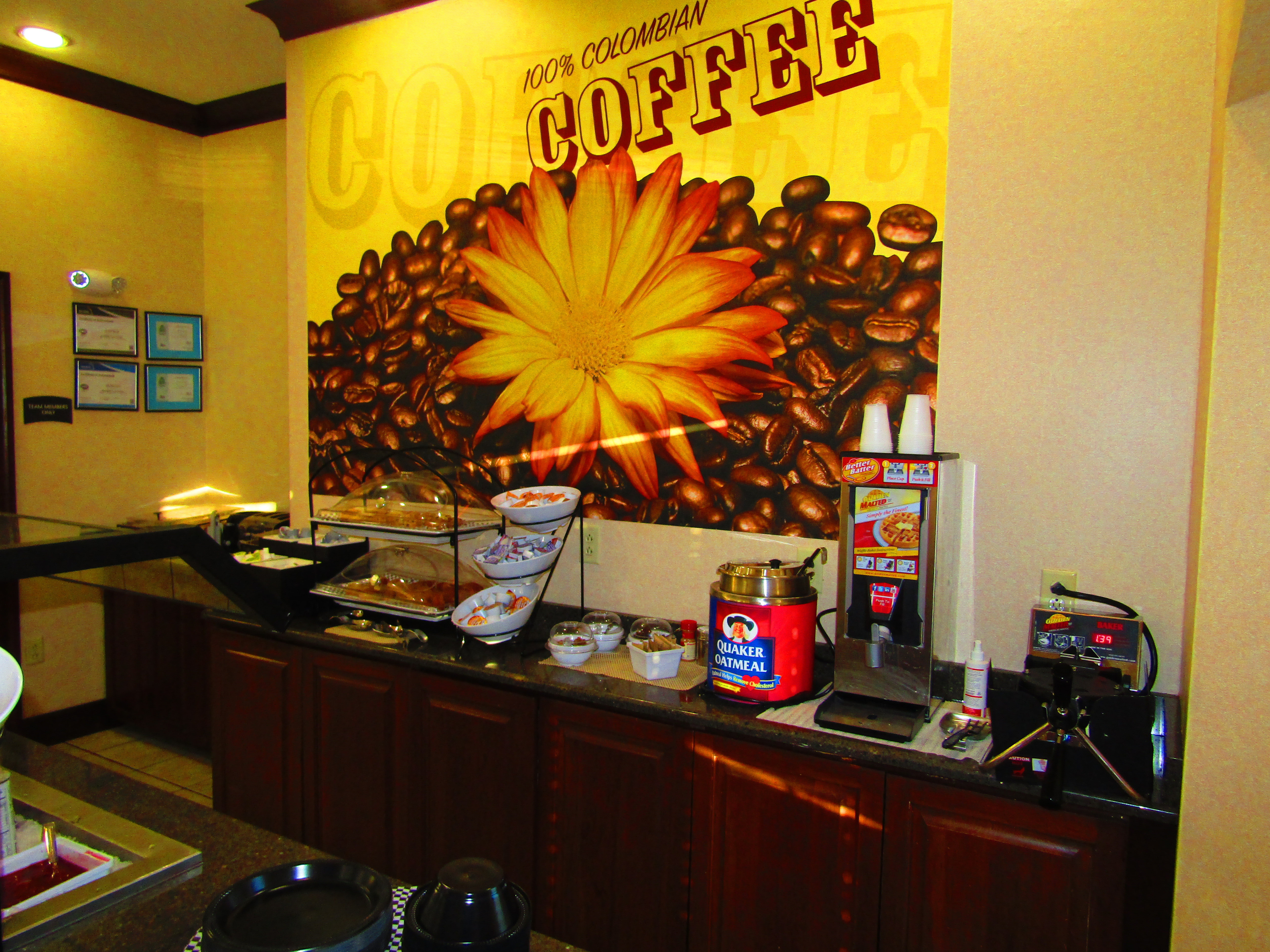STAYBRIDGE SUITES ROCHESTER - UNIVERSITY 13/78