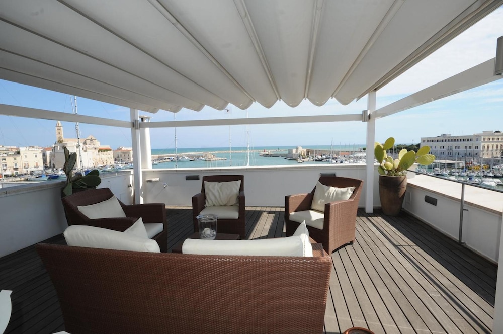 Suite Home Trani 35/50