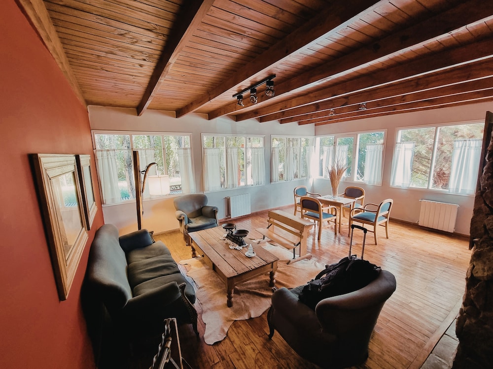 HOSTERIA CAUQUENES DE NIMEZ 42/55
