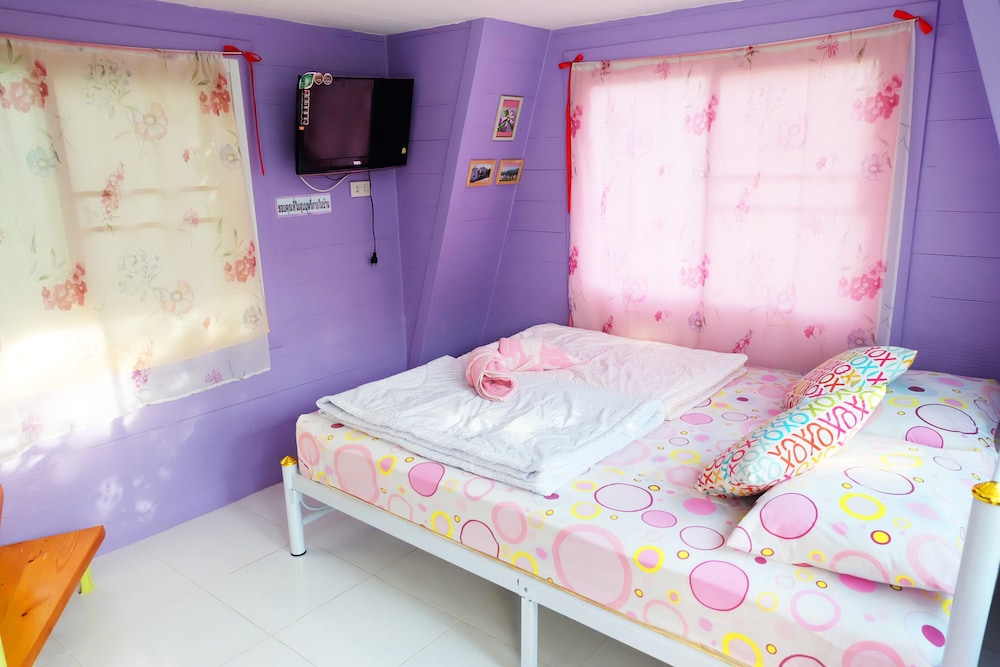 A Houses Homestay 21/90