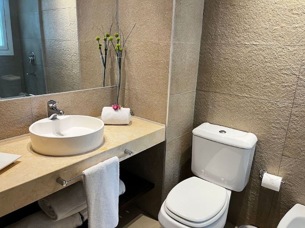 Awwa Suites and Spa 59/61