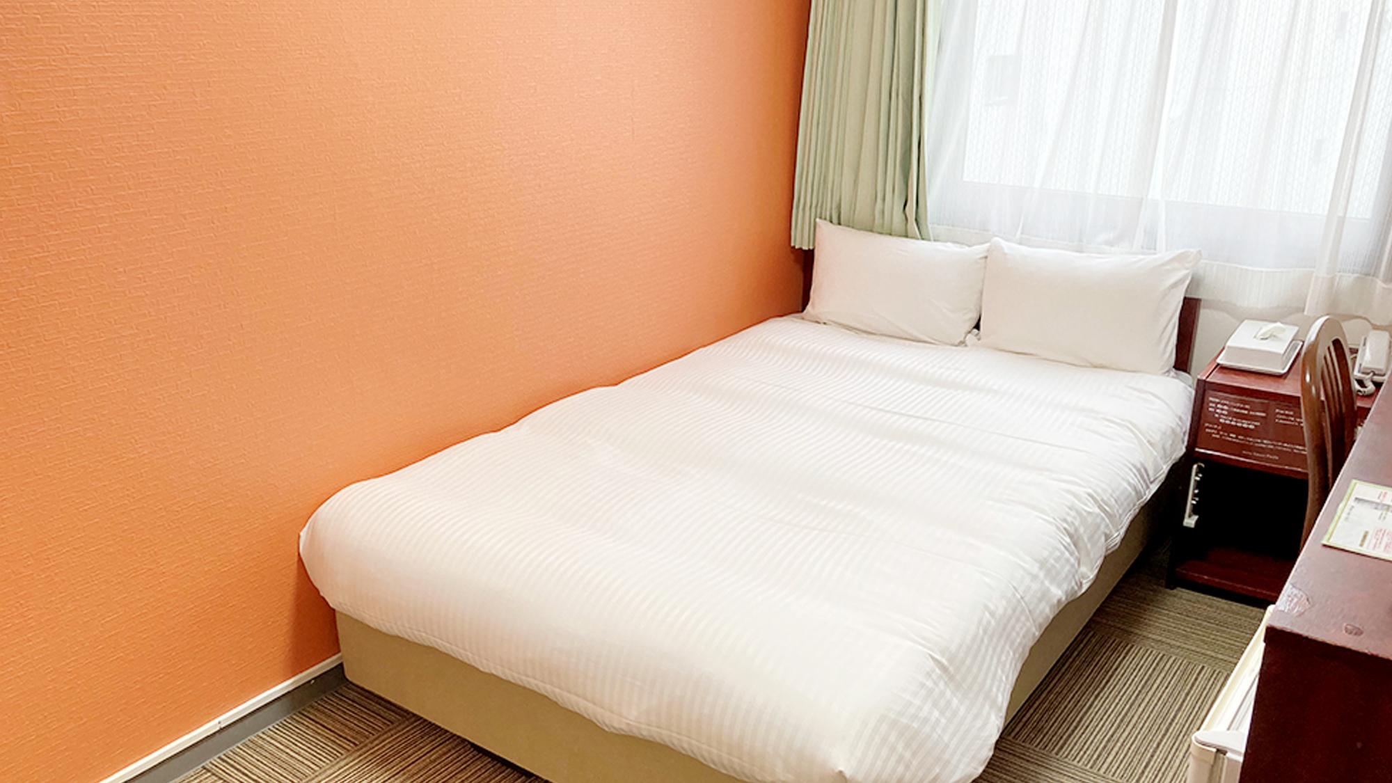 Semi Room, Semi Double Bed, Small, Smoking