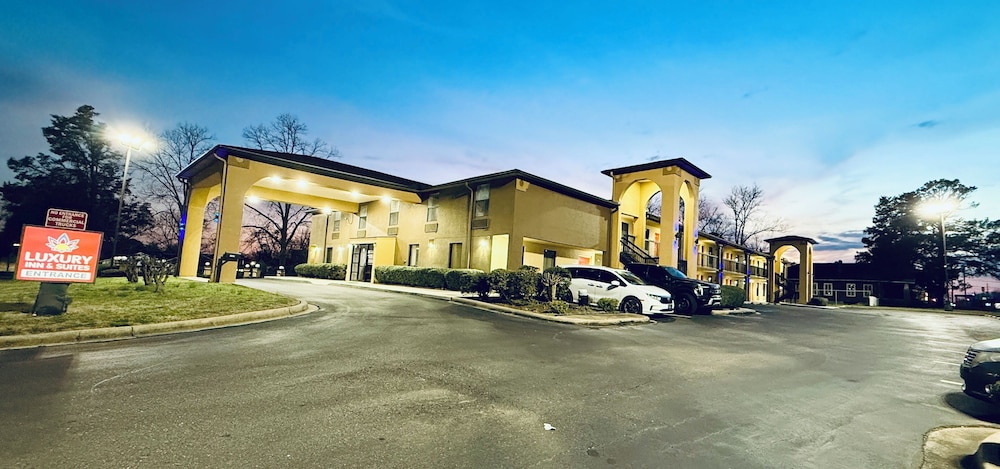 Days Inn And Suites Selma 46/54